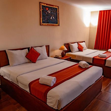 Hotel Puri Dibia Kuta Kuta Lombok Eksteriør billede