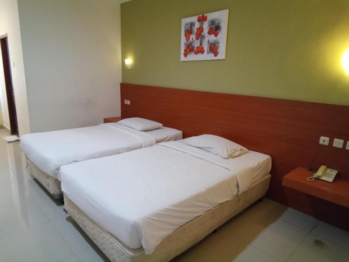 Hotel Puri Dibia Kuta Kuta Lombok Eksteriør billede